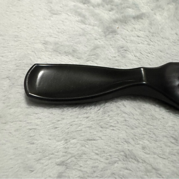 Classic Black Wave Brush for Men | Firm Synthetic Bristles | Vintage Look - Picture 13 of 16